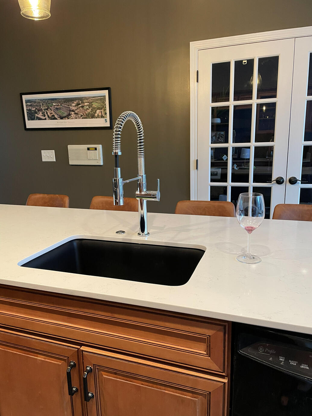 Riverview Condo Kitchen